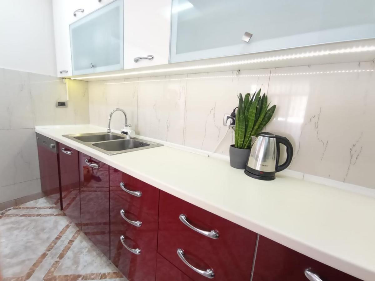 Trea Accomodations - 2 Bedrooms - Riviera With Private Parking Влёра Экстерьер фото